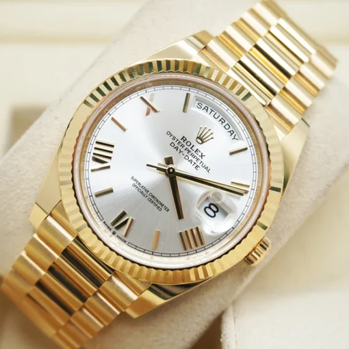 Superclone Rolex Day-Date 40 mm Silver Dial 228238 - Image 2