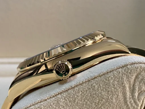 Superclone Rolex Sky-Dweller 42 mm Champagne Dial 336938 - Image 6